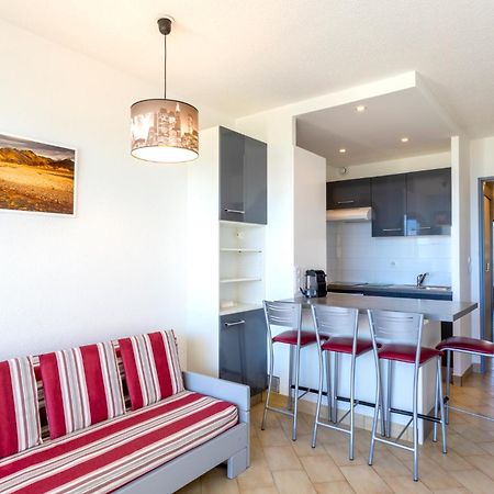 Chez Fabienne - Superbe Appartement Avec Vue Sur La Mer Et Parking La Grande-Motte Buitenkant foto