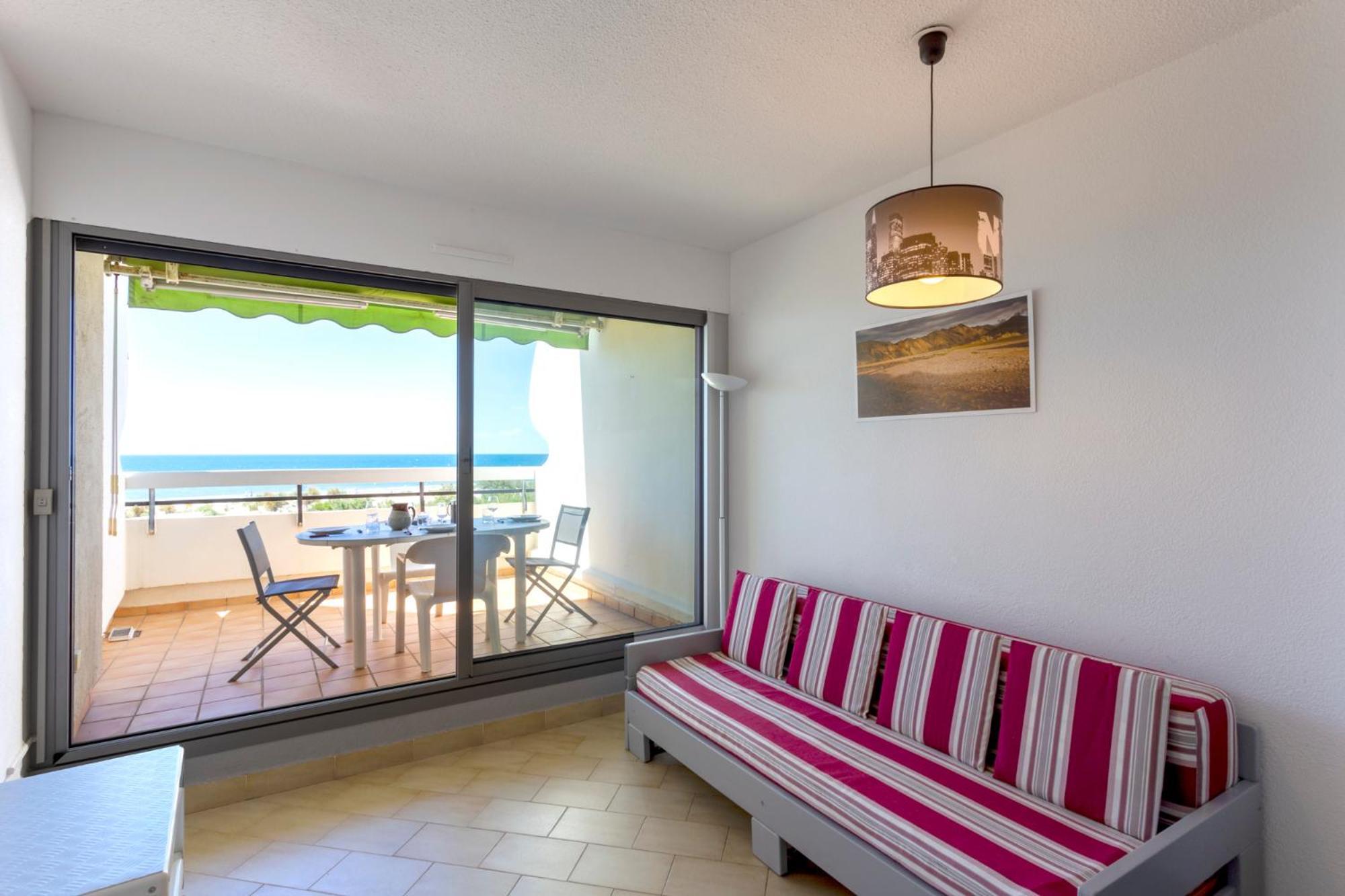 Chez Fabienne - Superbe Appartement Avec Vue Sur La Mer Et Parking La Grande-Motte Buitenkant foto
